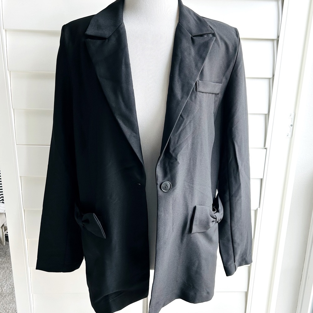 Lush Bow Pocket Black Blazer NWT Small